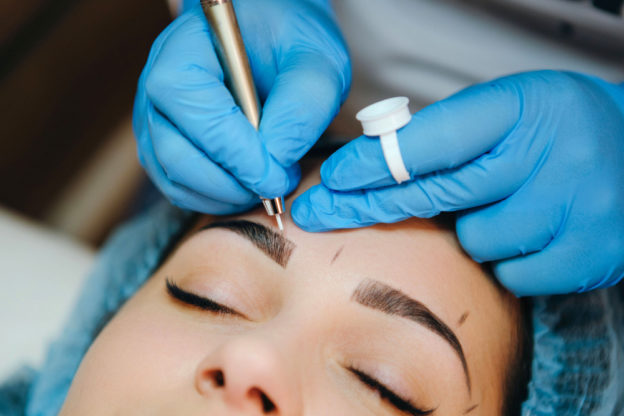 how to remove microblading